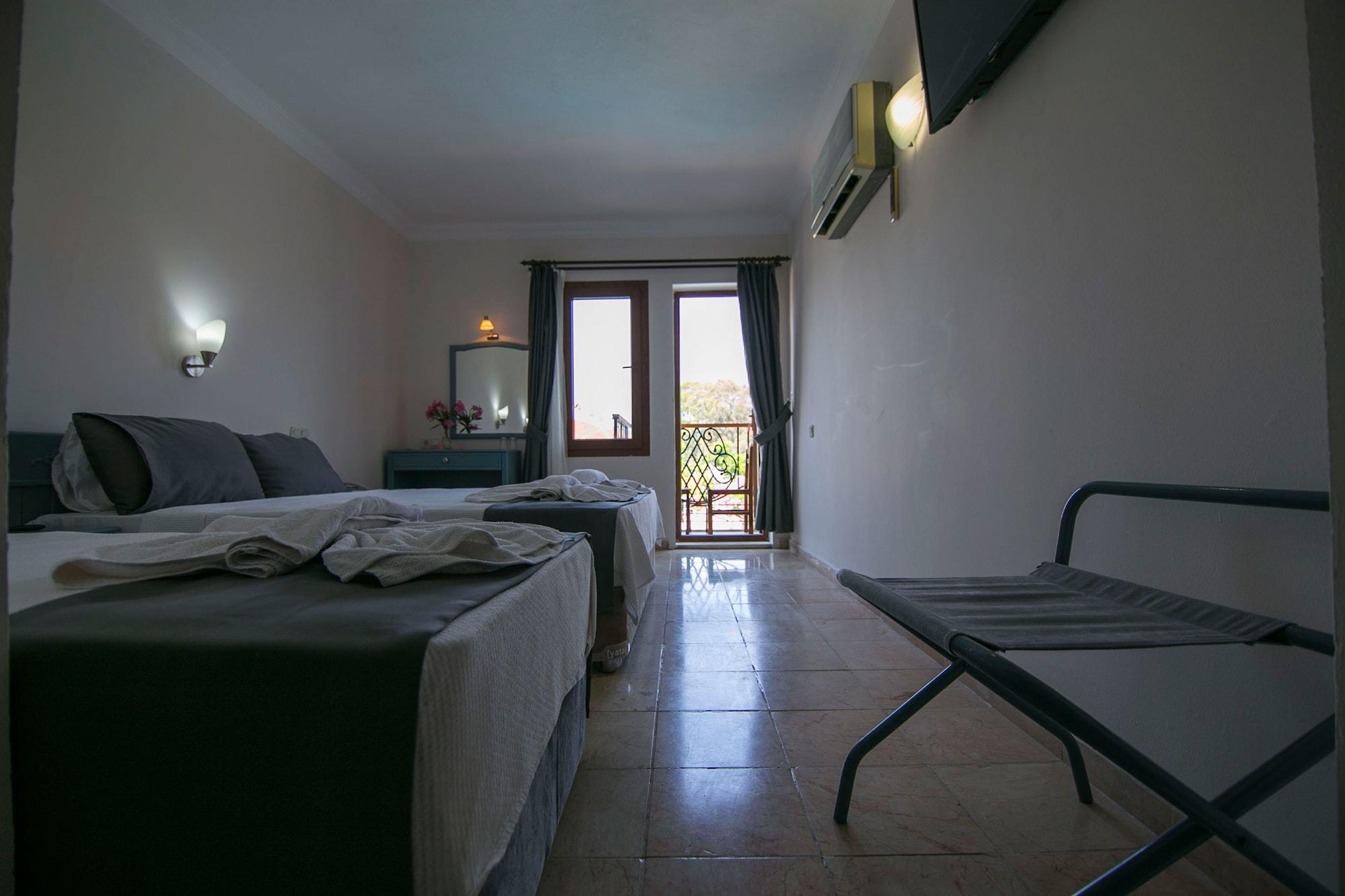 Kilim Hotel & Apart Fethiye Exterior photo